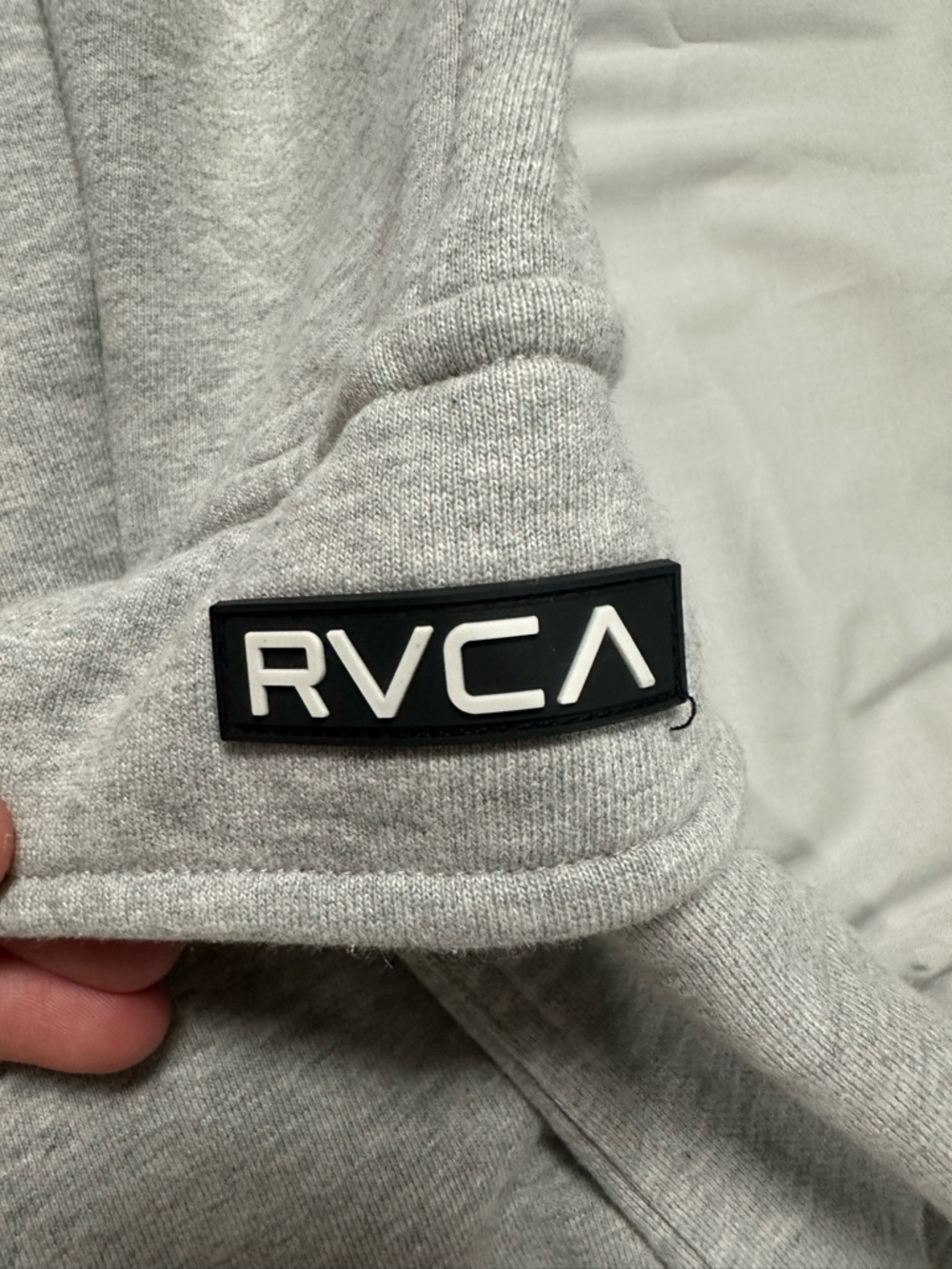 RVCA Men's Light Gray Cargo Joggers 100% cotton - Picture 3 of 7